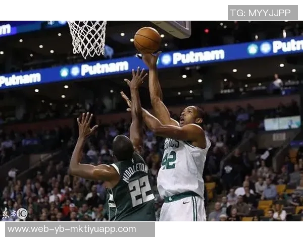 克洛尼上半场表现惊艳10投5中斩获16分2篮板2助攻1盖帽 克洛尼上半场表现惊艳10投5中斩获16分2篮板2助攻1盖帽