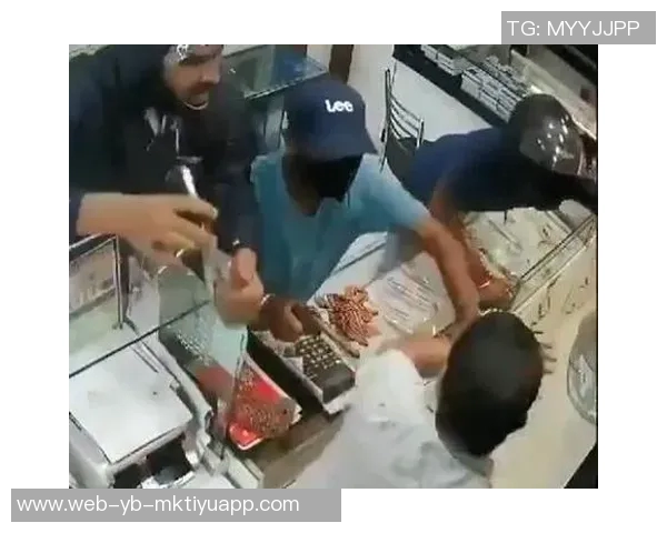 阿德耶米非法持枪丑闻曝光或将遭遇三大严厉惩罚 阿德耶米非法持枪丑闻曝光或将遭遇三大严厉惩罚