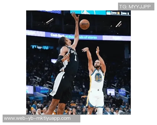 文班在前两场比赛中狂砍69分26板12帽展现全能实力有望同时夺得MVPDPOY和MIP 文班在前两场比赛中狂砍69分26板12帽展现全能实力有望同时夺得MVPDPOY和MIP