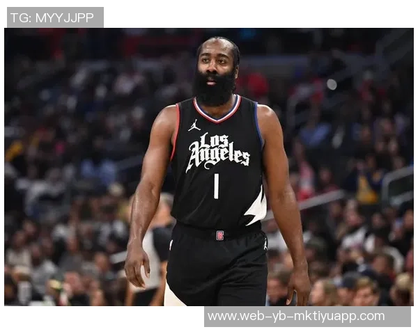 快船队近期状态堪忧连续五场失利排名西部倒数第二再遭重创