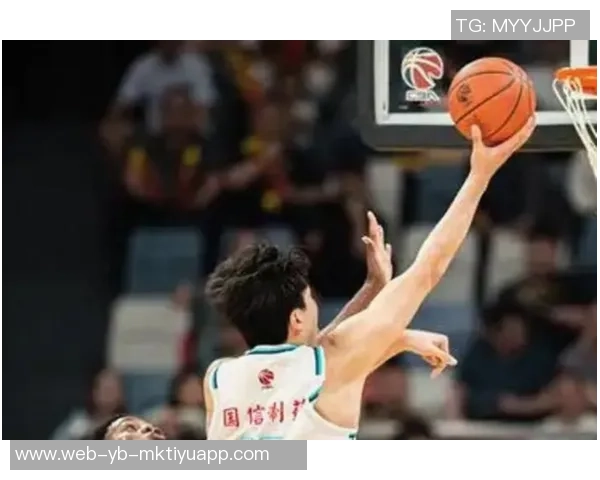 杨瀚森NBA杯赛最后时刻登场表现平平仅获1篮板未能得分