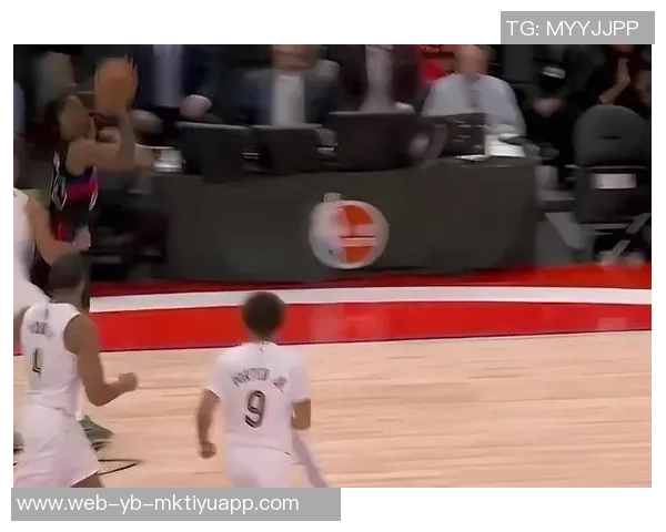 太阳阿伦称活塞在禁区表现出色防守时成功避免犯规引发争议