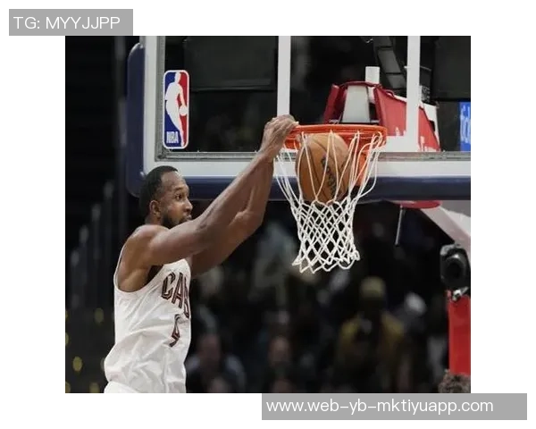 小莫布里表现起伏9投4中贡献14分6篮板6助攻1盖帽